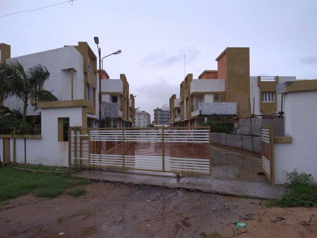 88452_const of real estate project Pushpa Residency located at Bhayli, Vadodara, Gujarat
