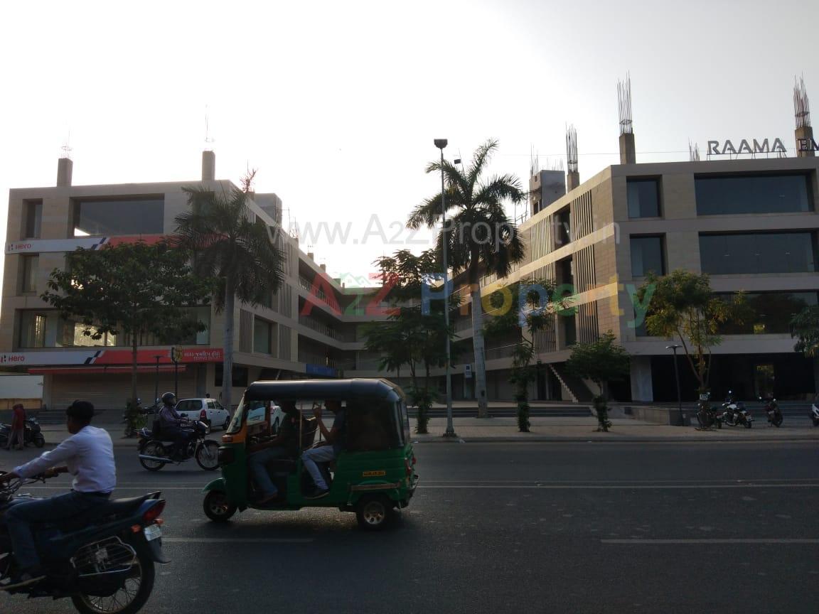 124566_const of real estate project Raama Emperro located at Manjalpur, Vadodara, Gujarat