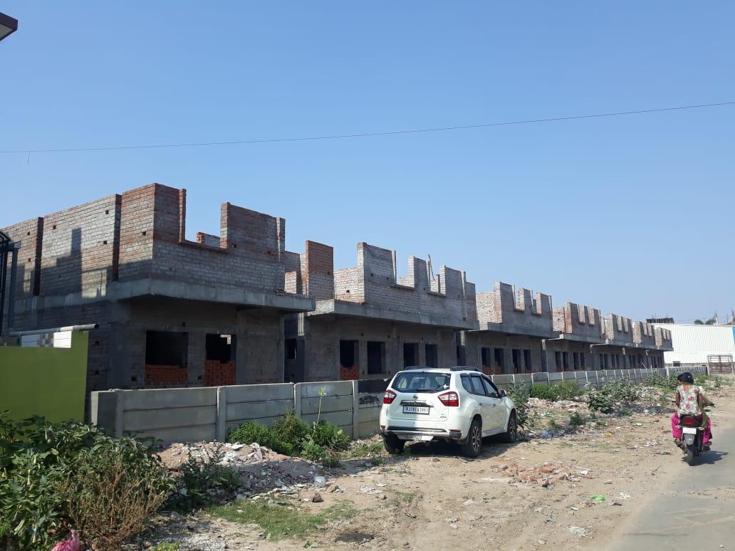 99863_const of real estate project Ratan Villa located at Savad, Vadodara, Gujarat