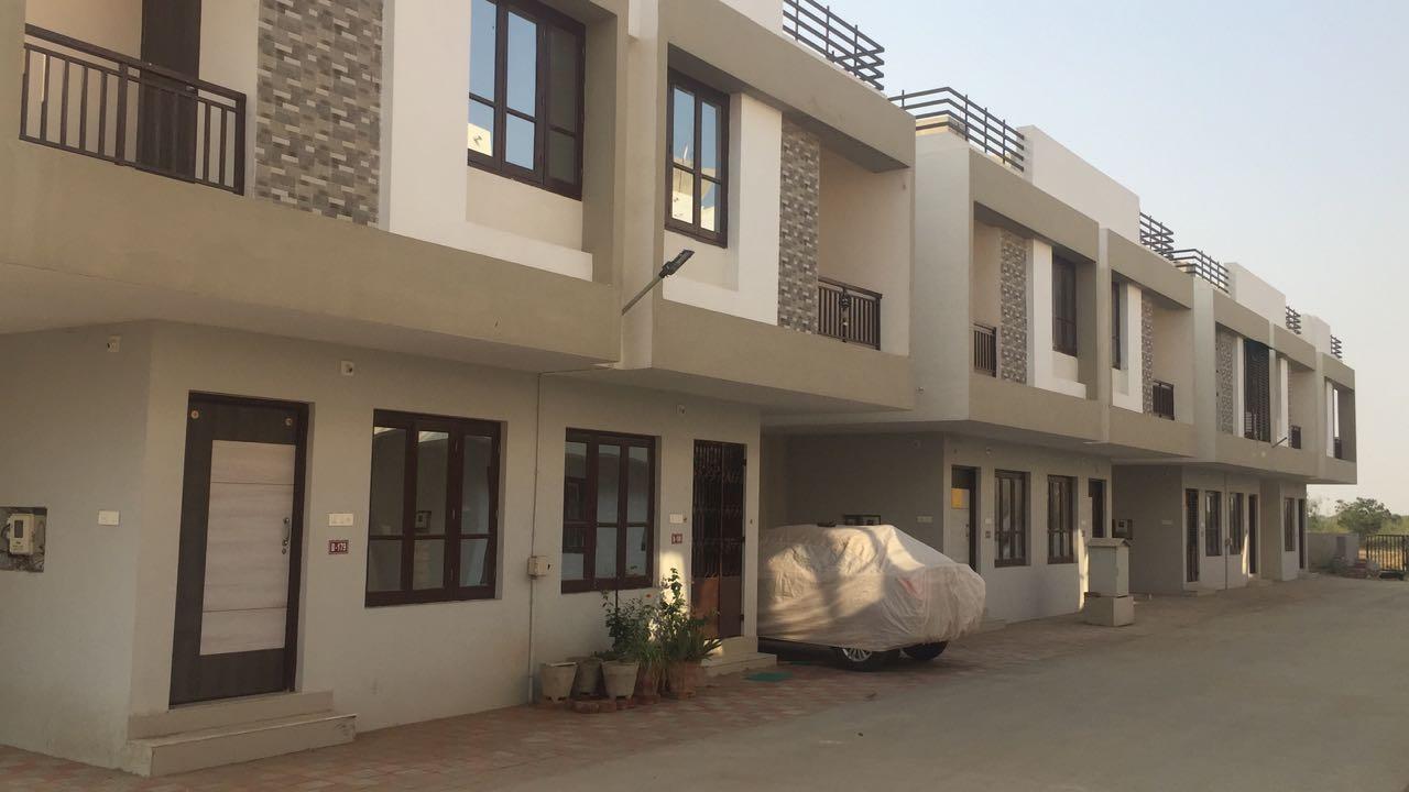 193730_const of real estate project Rosedale County located at Dhanyavi, Vadodara, Gujarat