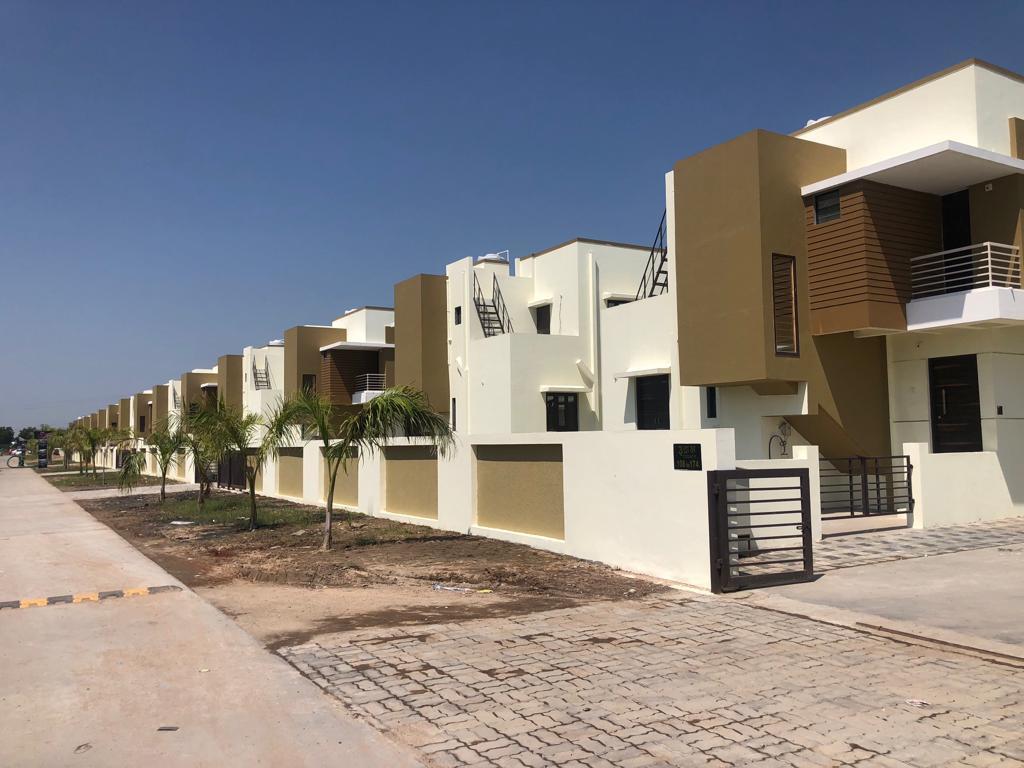 166191_const of real estate project Rudraksh County located at Hanumanpura, Vadodara, Gujarat