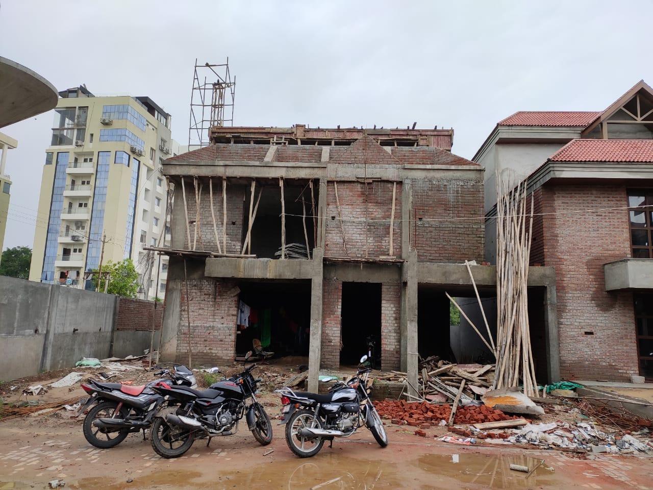 187171_const of real estate project Sherwoods located at Khanpur, Vadodara, Gujarat