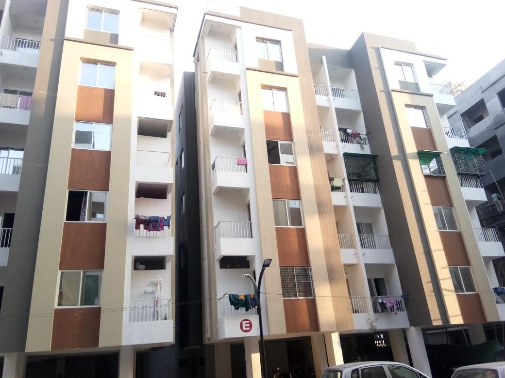 194107_const of real estate project Shree Siddhnath Planet located at Sayajipura, Vadodara, Gujarat