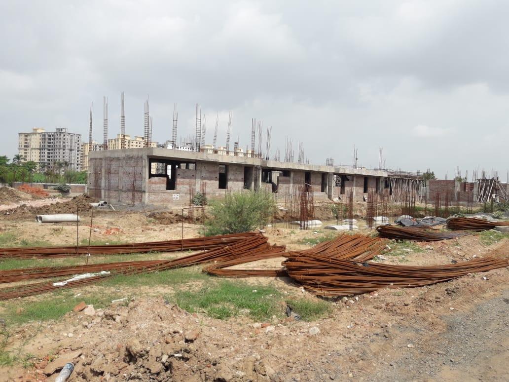 195550_const of real estate project The Palace located at Sayajipura, Vadodara, Gujarat