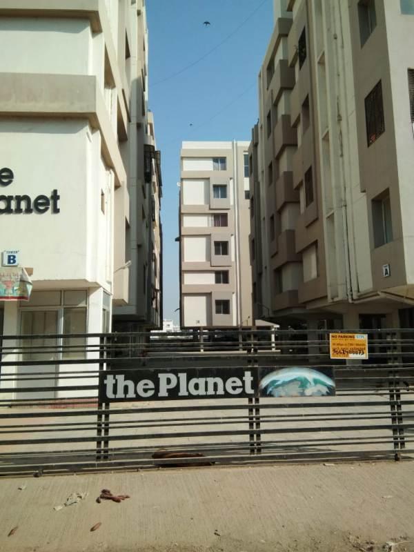 118491_const of real estate project The Planet located at Bill, Vadodara, Gujarat