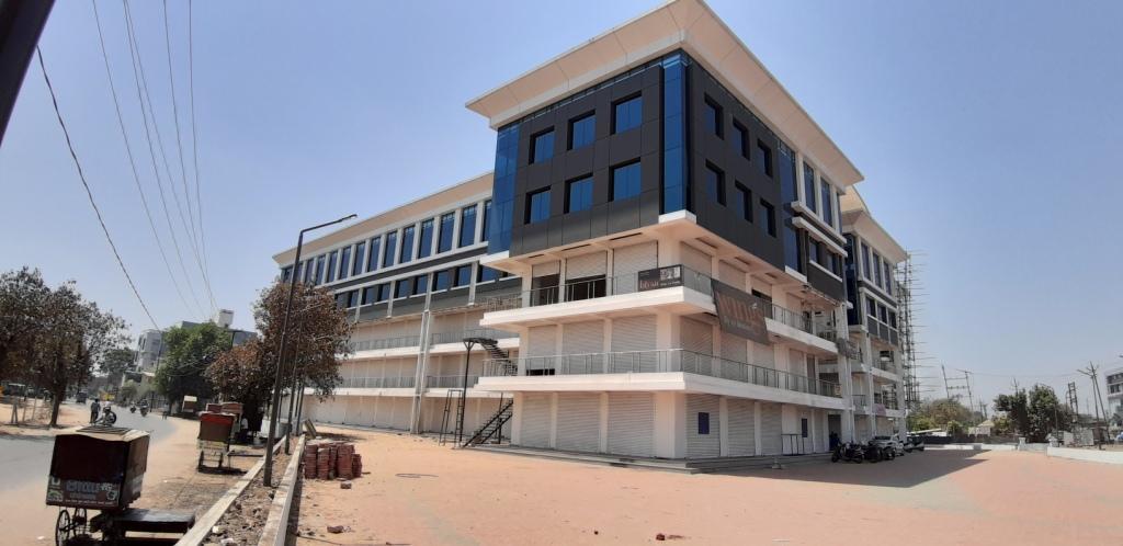 129012_const of real estate project Wings (tower A) located at Makarpura, Vadodara, Gujarat