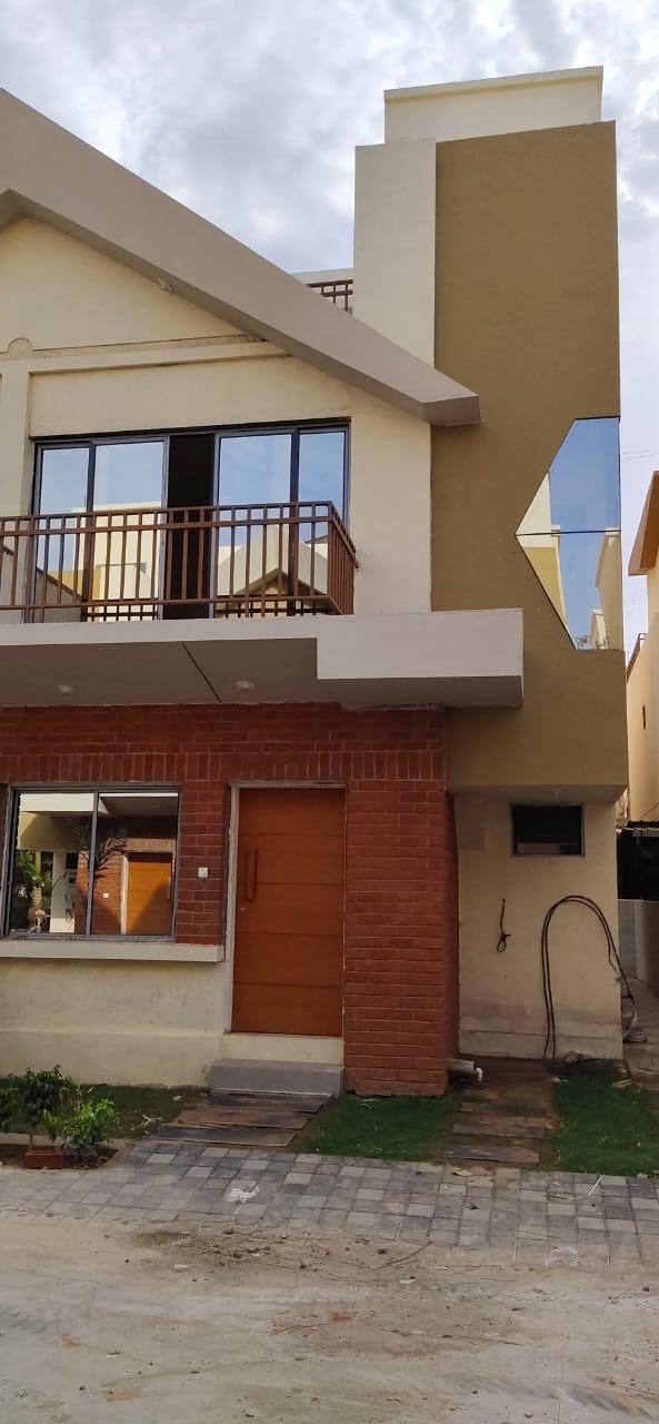 167075_const of real estate project Woodscape located at Bill, Vadodara, Gujarat