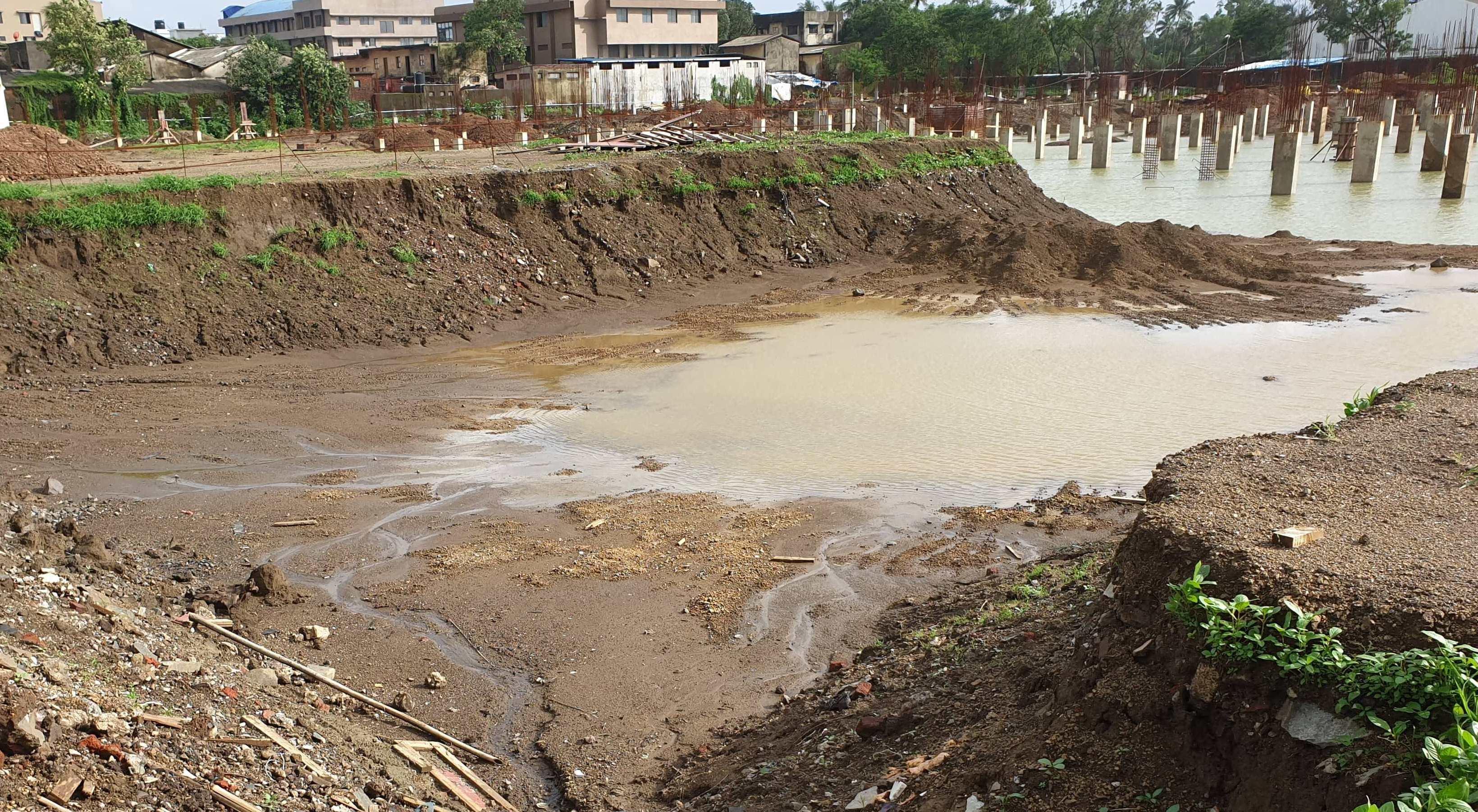 178981_const of real estate project Infinity Industrial Park located at Vapi, Valsad, Gujarat