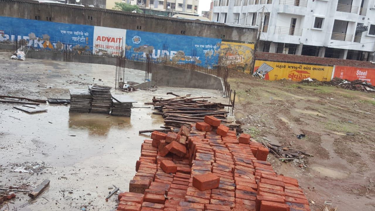 168498_const of real estate project Skyon Heights located at Dungra, Valsad, Gujarat