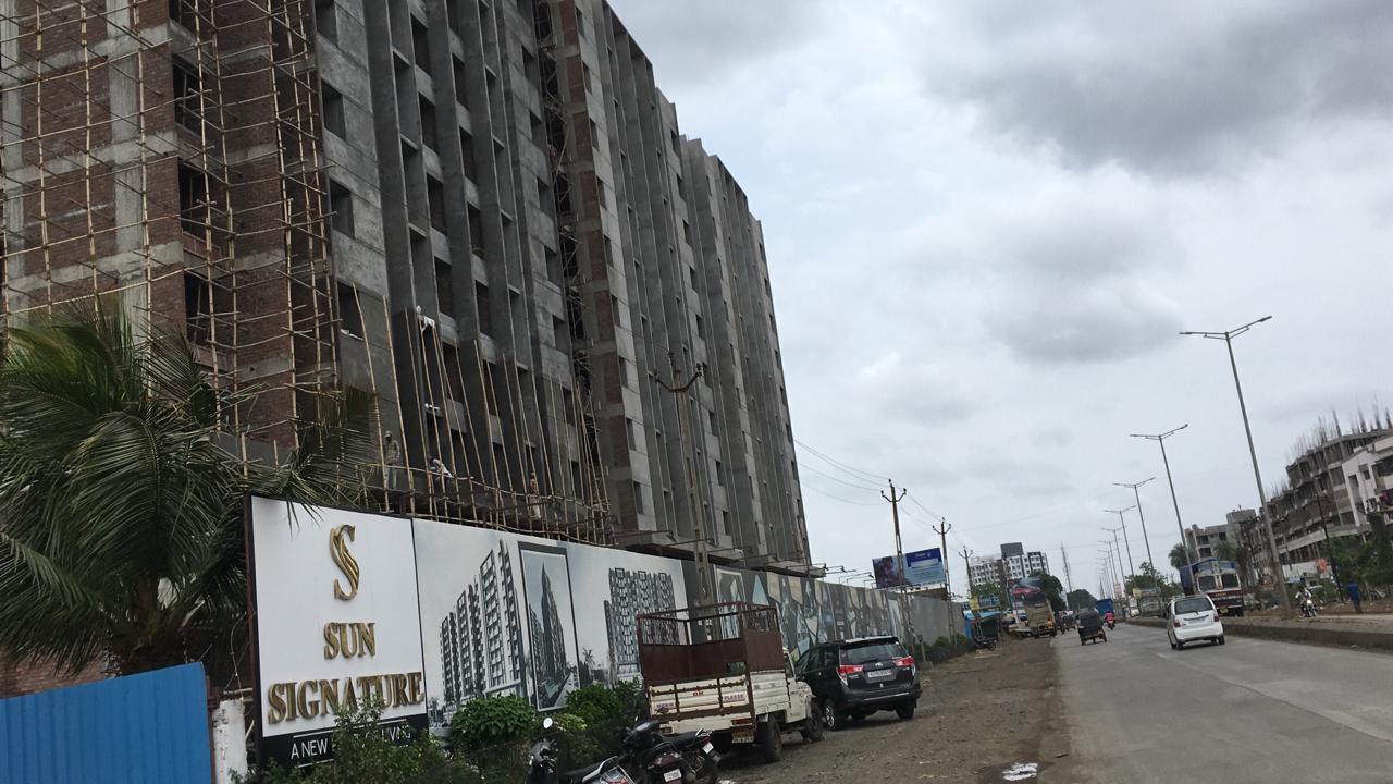 166579_const of real estate project Sun Signature located at Dungra, Valsad, Gujarat