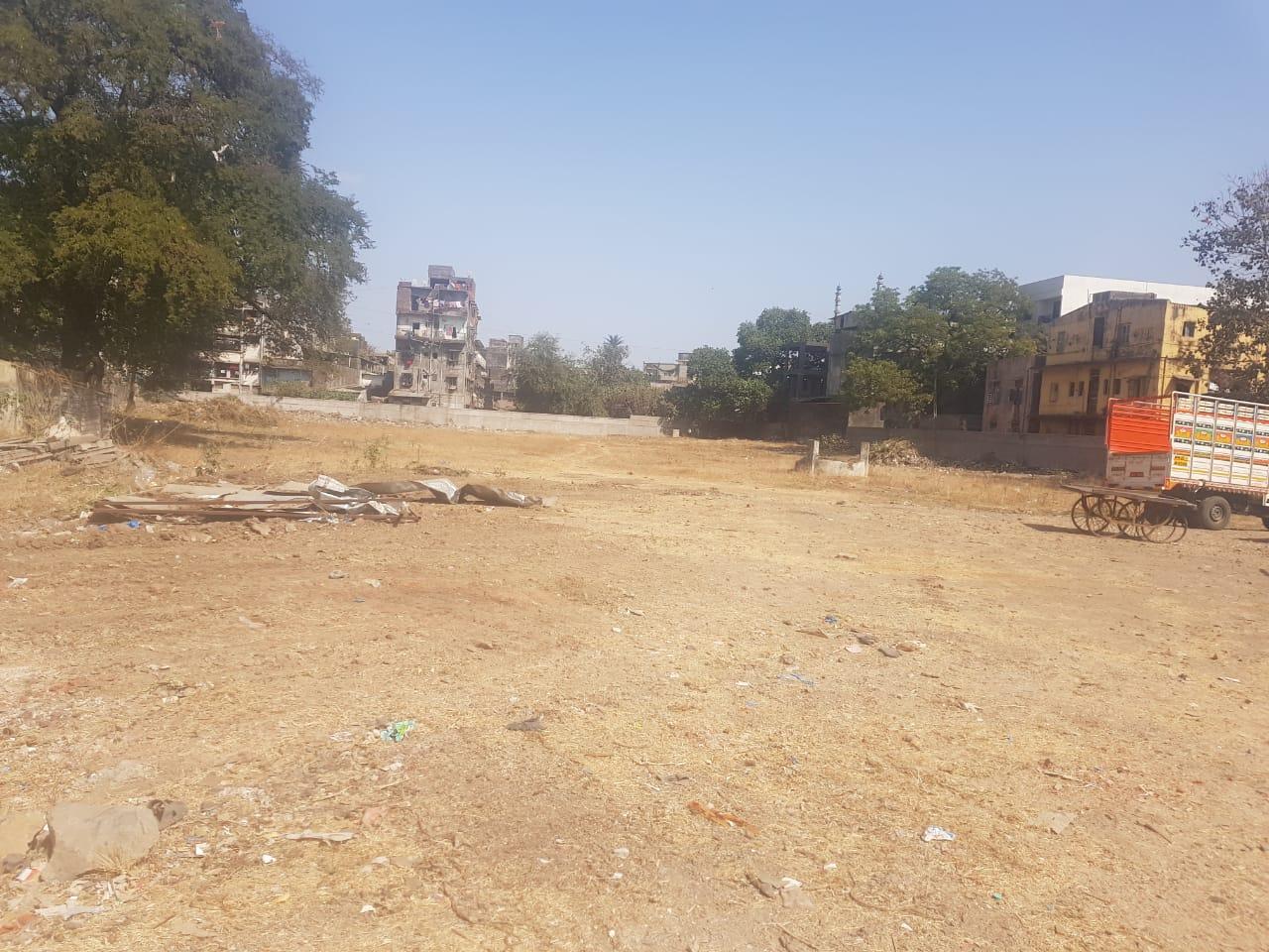 135571_const of real estate project The Central Home   Retails located at Vapi, Valsad, Gujarat